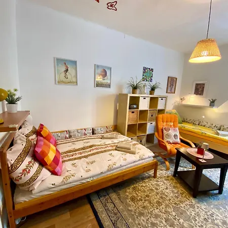 U Litovelskeho Pomoravi Apartman Alamóc